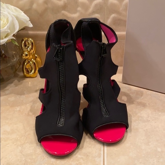 Jimmy Choo pink and black Neoprene Heels size 41 - Picture 6 of 6